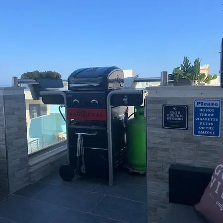 Duplex Penthouse San Paul Bay Appartement *